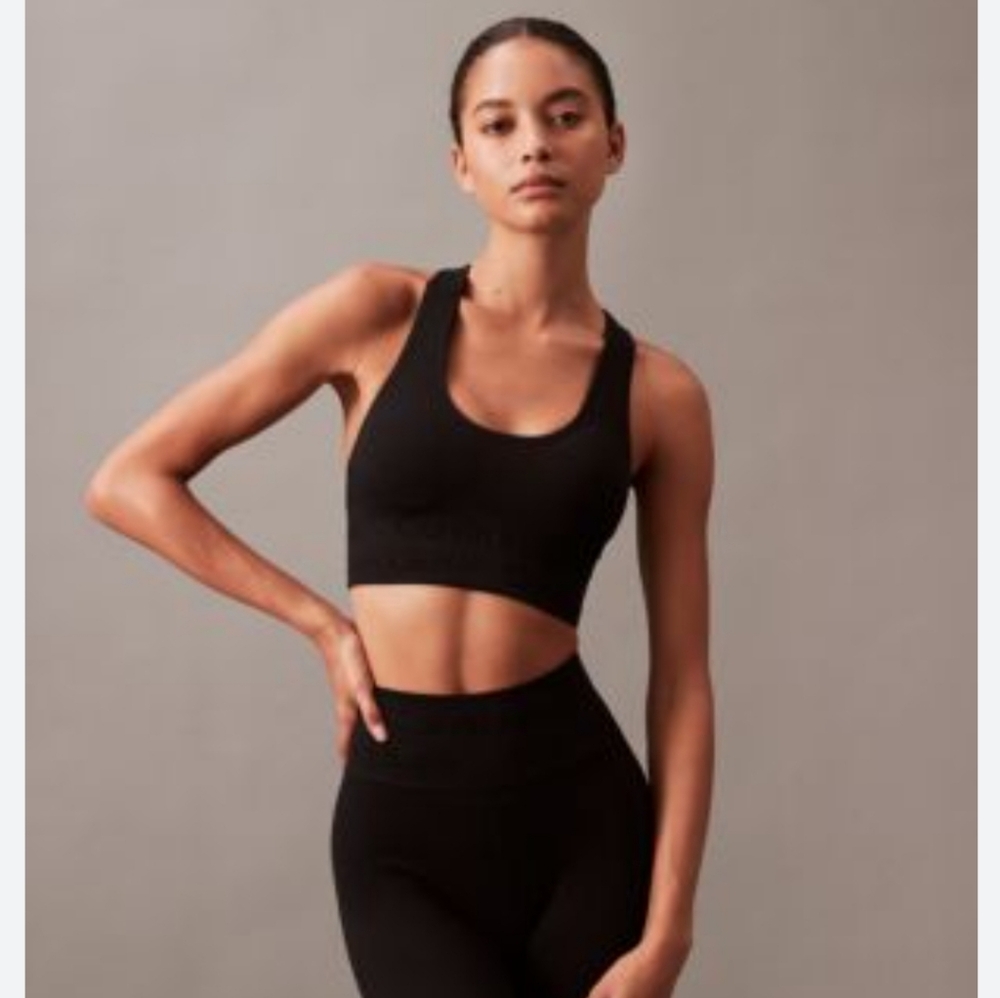 Calvin Klein Medium Impact Sports Bra Small NWT